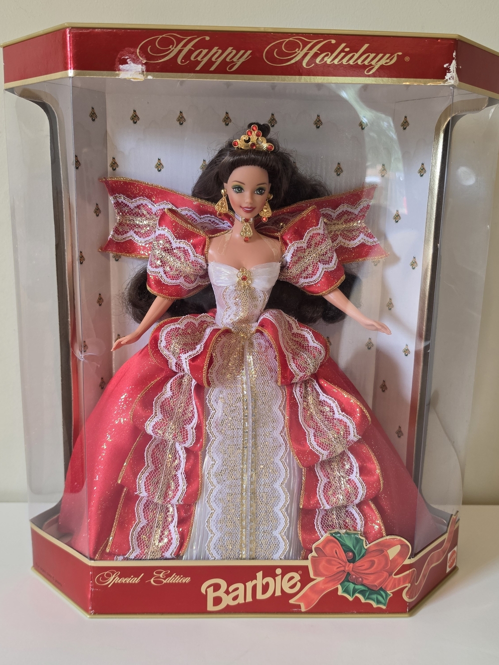 Mattel 1997 Happy Holidays Barbie 10th Anniversary Special Edition NIB 17832